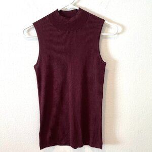 Ann Taylor 100% Merino Wool  Sleeveless Pull Over Top   Burgundy.  Size: SP